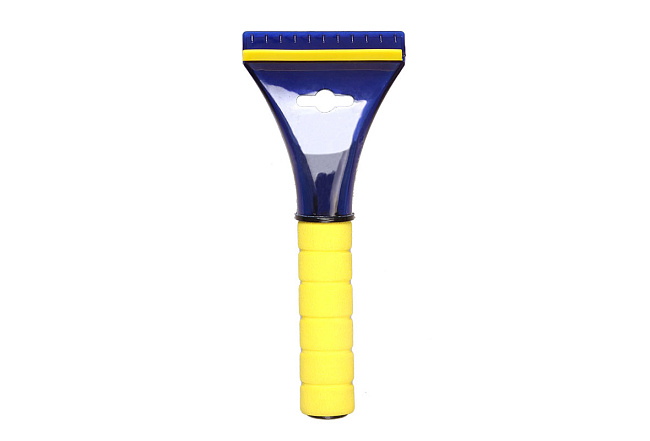 Скребок для льда с водосгоном GY 22*9 см (WS-02)