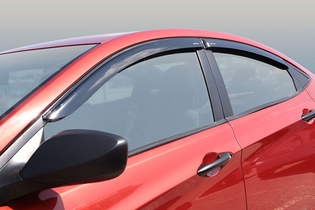 Дефлекторы Hyundai Solaris I 11-17 хетчбек, нак., неломающиеся, 4шт МП